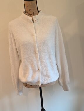 Women's Cream Button-Front Fuzzy Cardigan Sweater